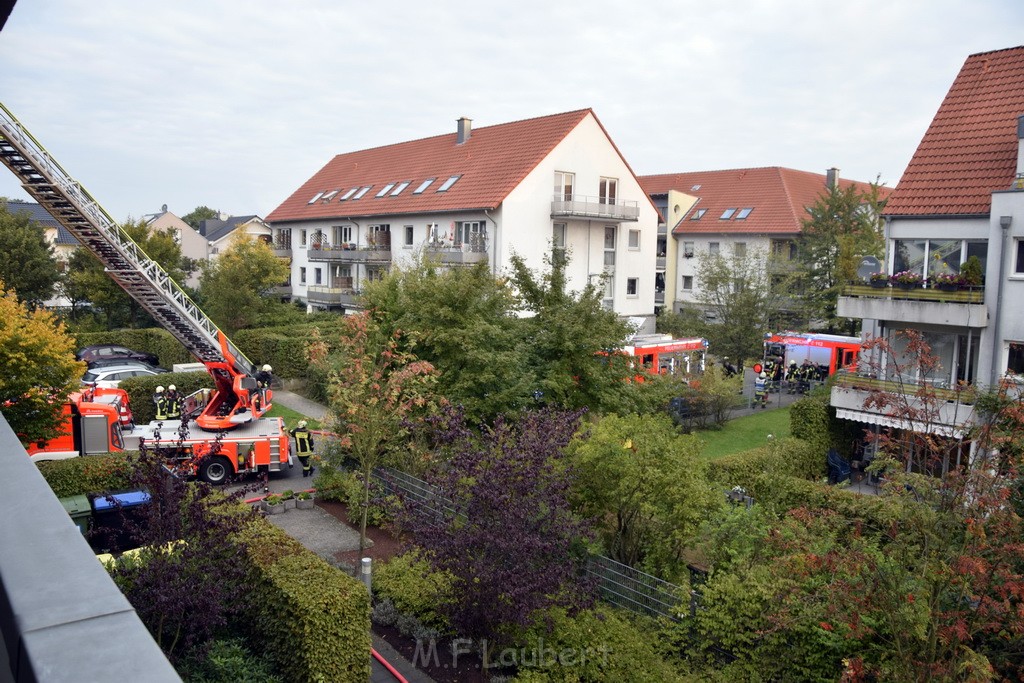 Feuer 2 Y Koeln Suerth Elisabeth Selbertstr P140.JPG - Miklos Laubert